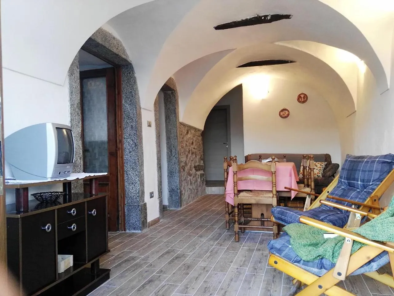 Apartments In Tremosine/Gardasee 33428